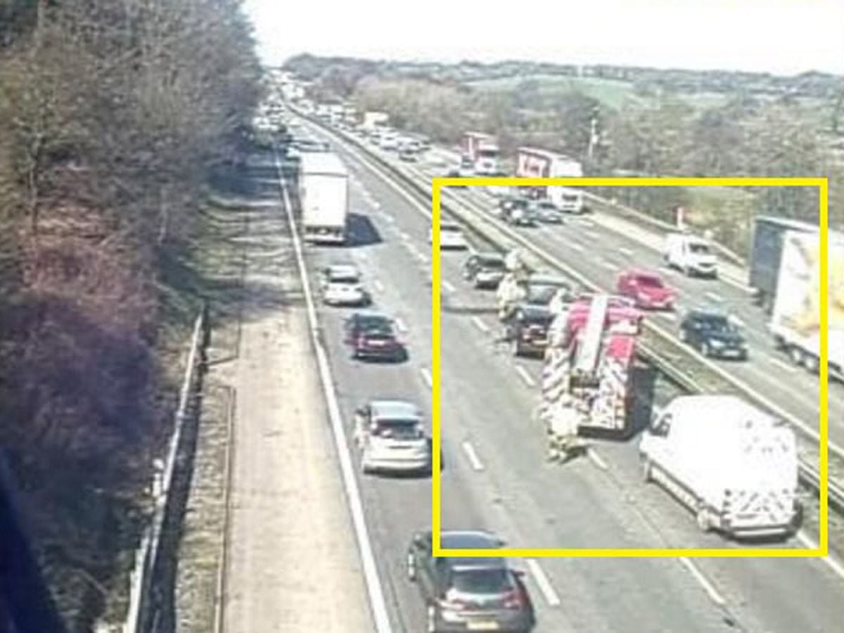M6 traffic delays after crashes lead to miles of tailbacks ...