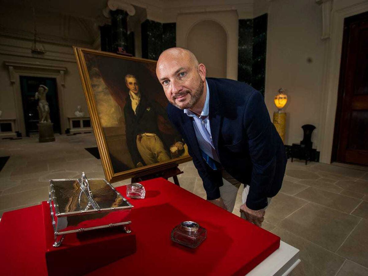 Antique inkstand which witnessed seminal European events goes on display