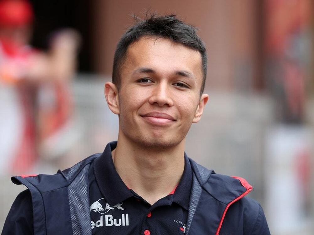 Alex Albon sets sights on bright lights of London as he chases new Red