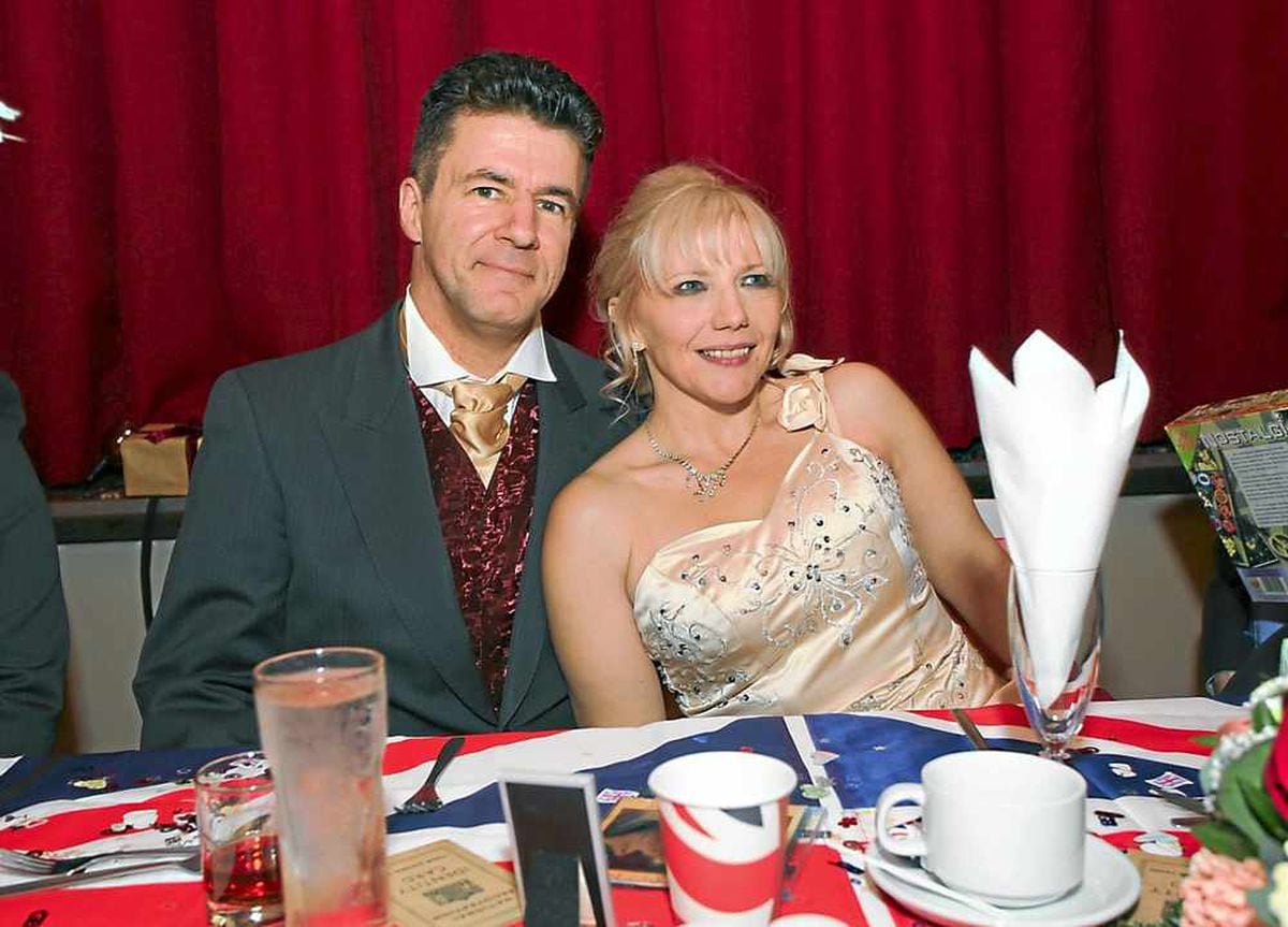 The Day Simon Cowell And Blondie Got Married Express And Star 