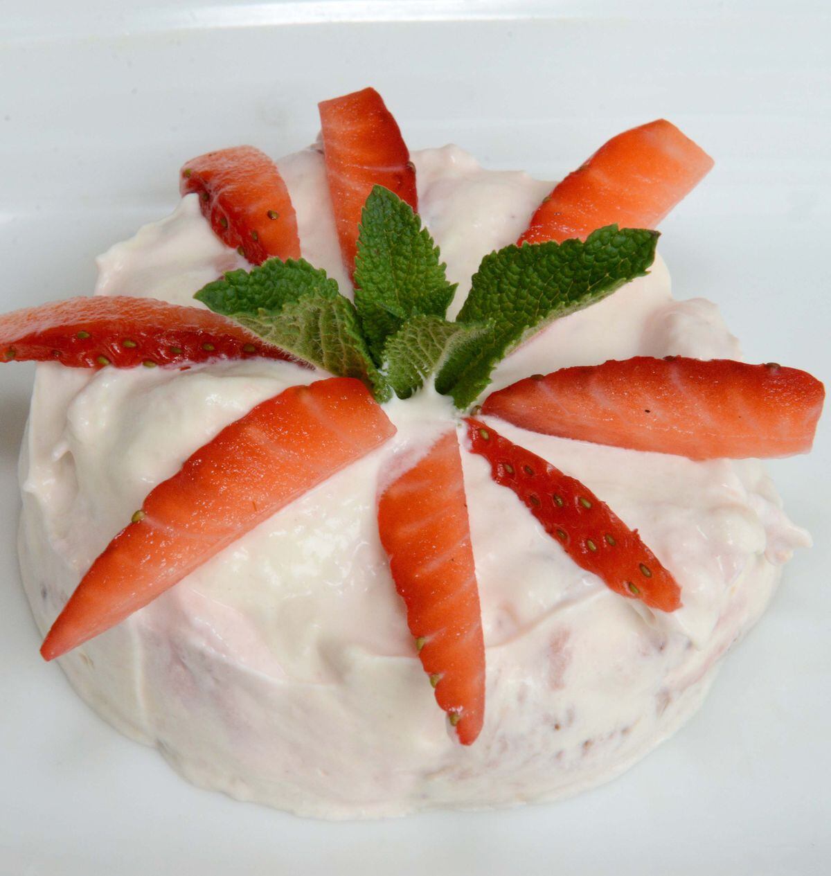 White chocolate and strawberry mousse