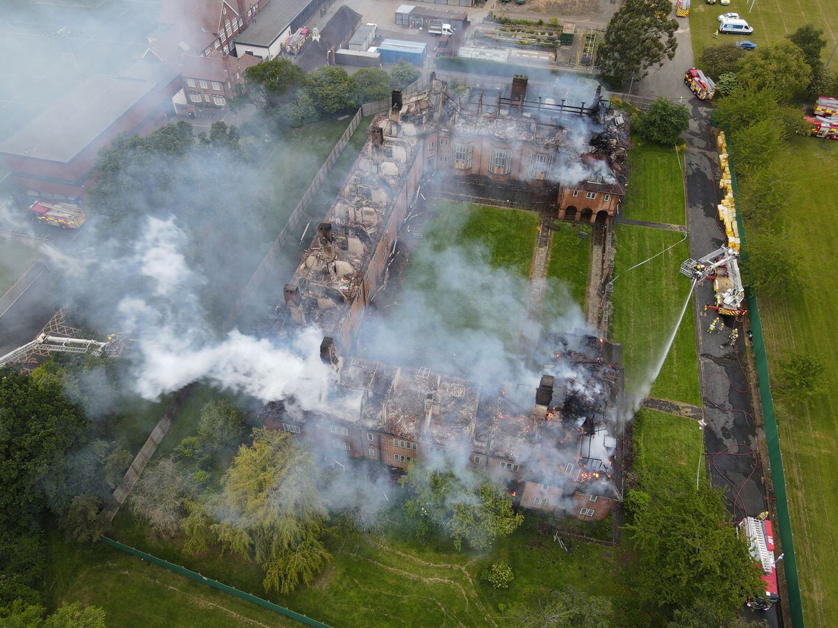 Henderson Old Hall fire