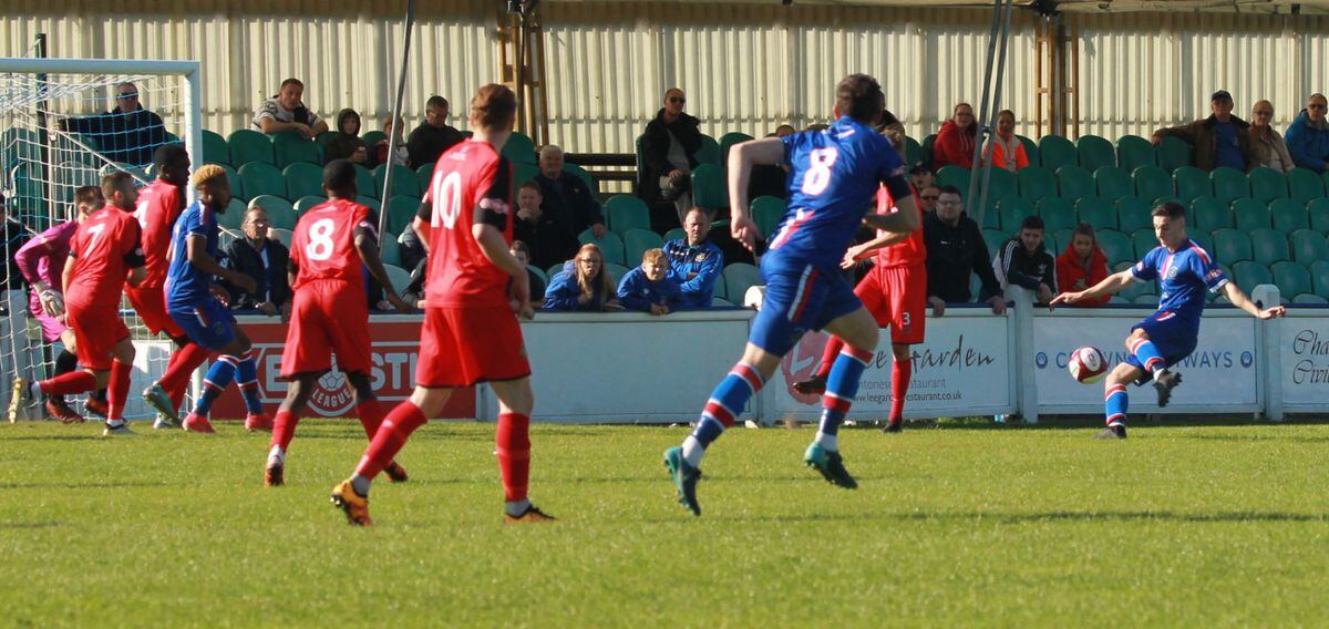 Action shots as Chasetown draw with Clitheroe. (Dave Birt)