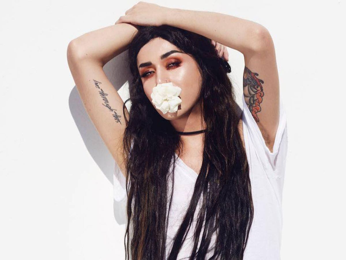 Adore Delano's Best Blue Hair Looks - wide 6