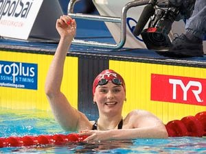Great Britain's Freya Anderson celebrates winning gold in the Women's 200m Freestyle Final during day four of the European Short Course Swimming Championships at Tollcross International Swimming Centre, Glasgow.