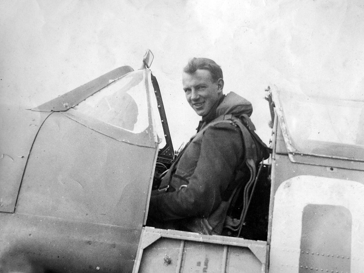 Spitfire pilot John Shanks of Pattingham. 