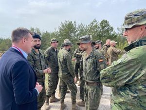 Stuart Anderson MP meets Nato troops in Latvia