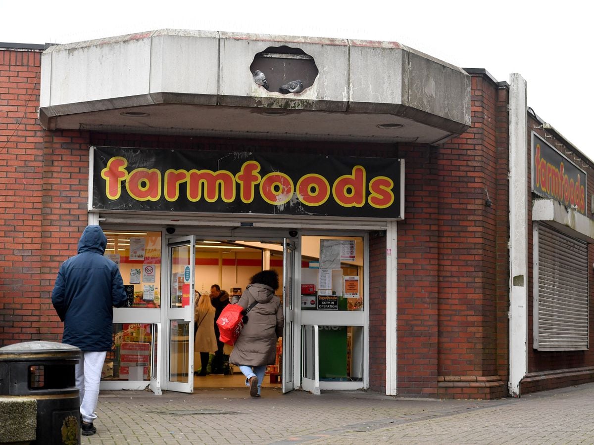 Farmfoods on Fisher Street, Dudley
