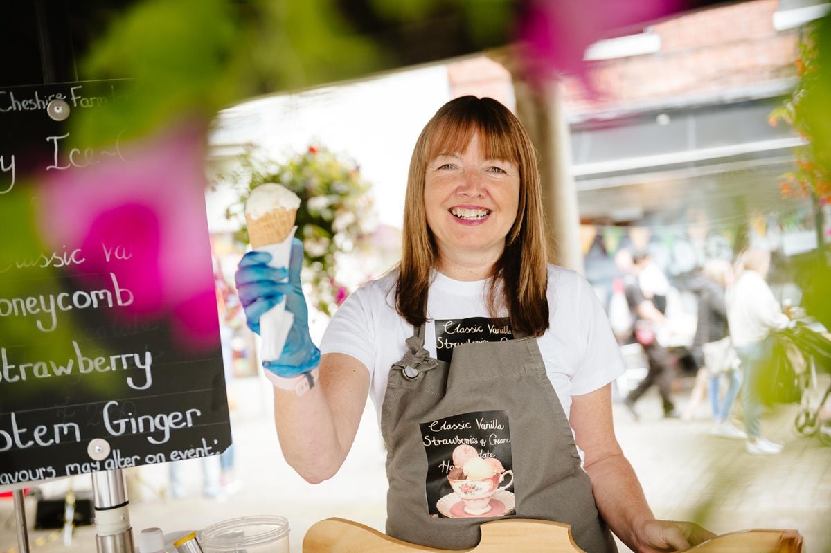 Jackie Higgs of Traditional Ice Cream Cycle based in Whixhall at Market Drayton's Ginger and Spice Festival 