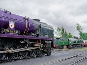 34027 ‘Taw Valley’ will temporarily become 'Elizabeth II'