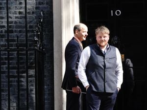 Kaleb steps in to No. 10 to sort out the food crisis