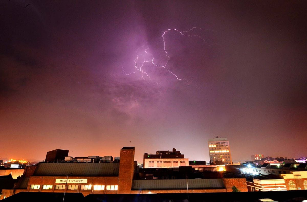 WOLVERHAMPTON COPYRIGHT EXPRESS AND STAR STEVE LEATH 11/08/2020..Pics of Lightning above Wolves, from Express & Star HQ..