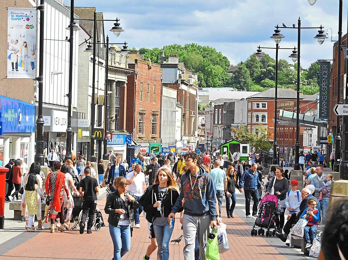 Is Walsall town centre 'dirty' and putting off shoppers? | Express & Star