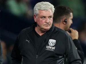 WEST BROMWICH, ENGLAND - SEPTEMBER 03: Steve Bruce Head Coach / Manager of West Bromwich Albion during the Sky Bet Championship between West Bromwich Albion and Burnley at The Hawthorns on September 3, 2022 in West Bromwich, United Kingdom. (Photo by Adam Fradgley/West Bromwich Albion FC via Getty Images).
