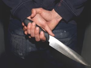 Should schools introduce knife arches to discourage stab attacks?