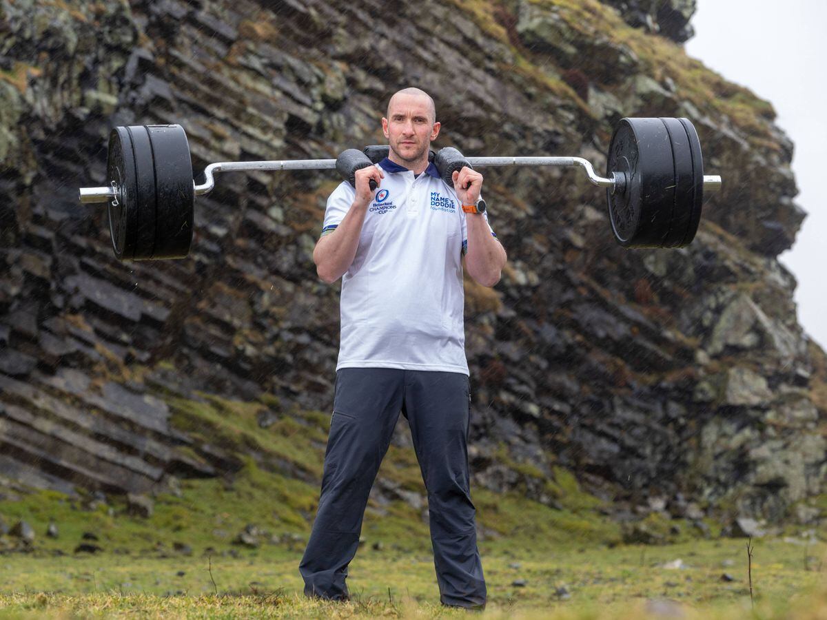 Mountain rescuer will carry 100kg weight up Ben Nevis for MND charity