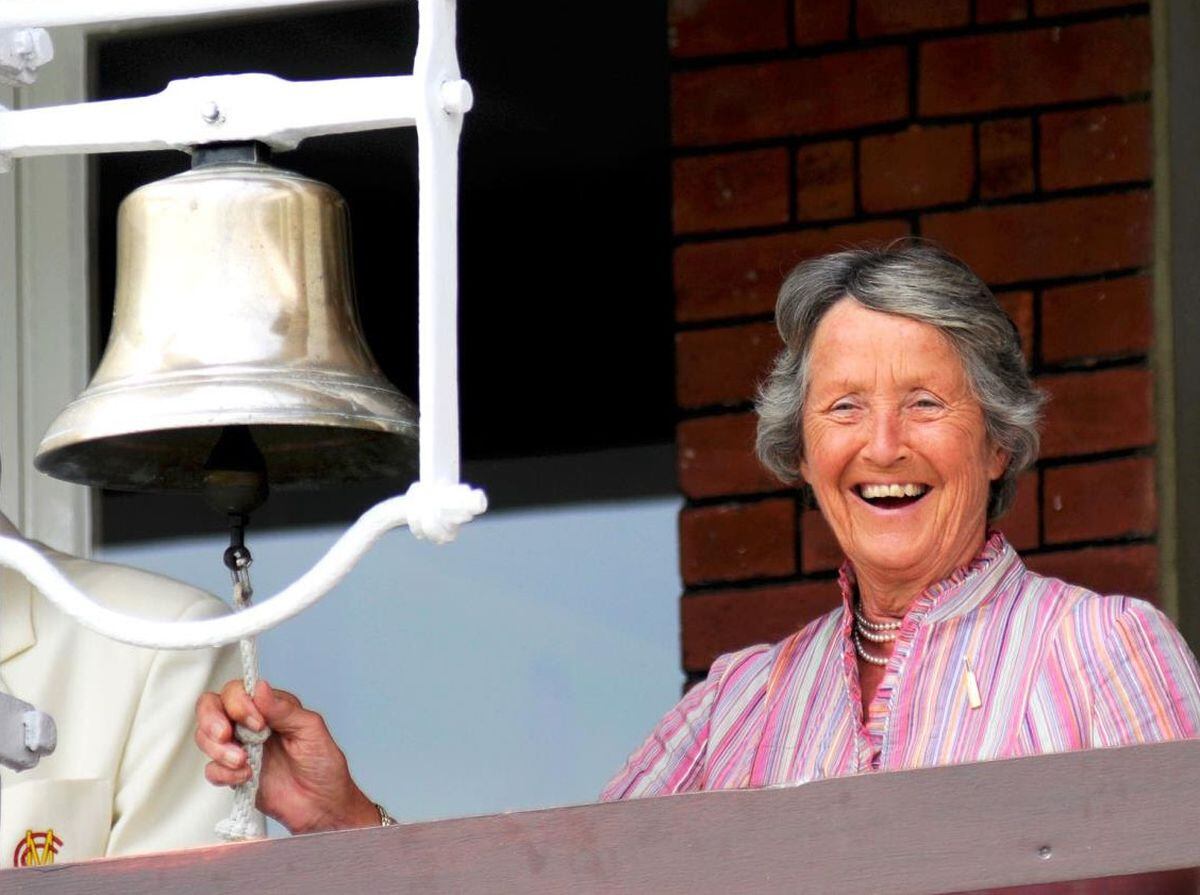 Rachael Heyhoe Flint ringing the five-minute bell at Lord's in 2010 (Photo: Sarah Williams)