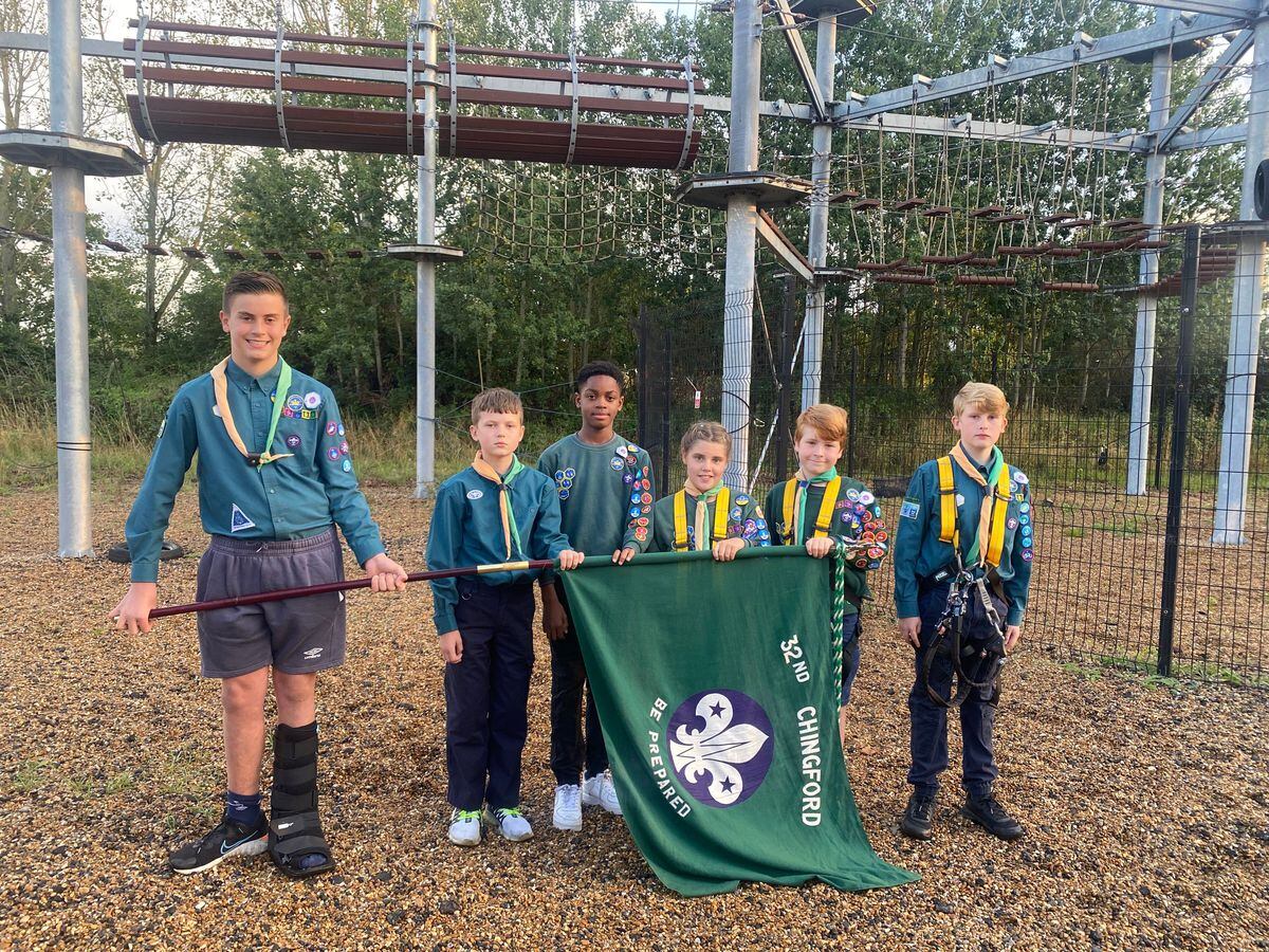 New scouts make Promise to the King after Queen’s death