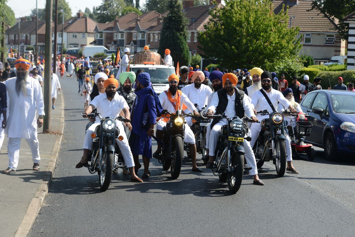 The parade to mark the 550th birthday of Guru Nanak Dev Ji 