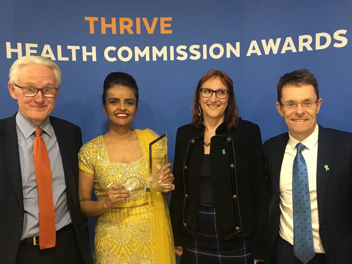 Regional Mental Health Superstar Gurbax Kaur with (l-r) Norman Lamb, Sarah Norman, WMCA lead chief executive for wellbeing and Mayor of the West Midlands Andy Street at the Thrive Mental Health Commission Awards 2018
