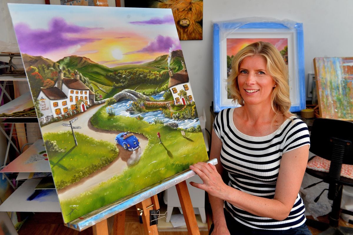 Caroline is a professional artist, specialising in traditional and whimsical British landscapes