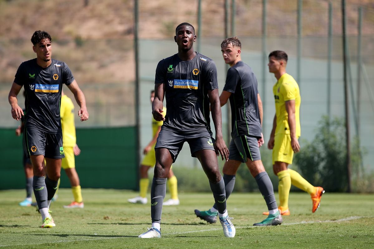 Yerson Mosquera celebrates in a behind closed doors friendly with Villareal B (Getty)