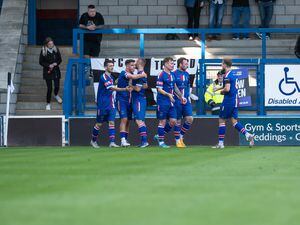 Chasetown FC celebrating there first goal (Pic: Kieren Griffin Photography).