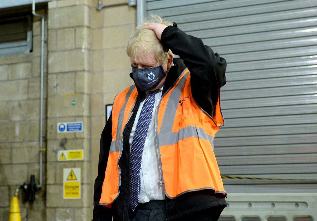 Boris Johnson visits Midland Metro's Wednesbury depot