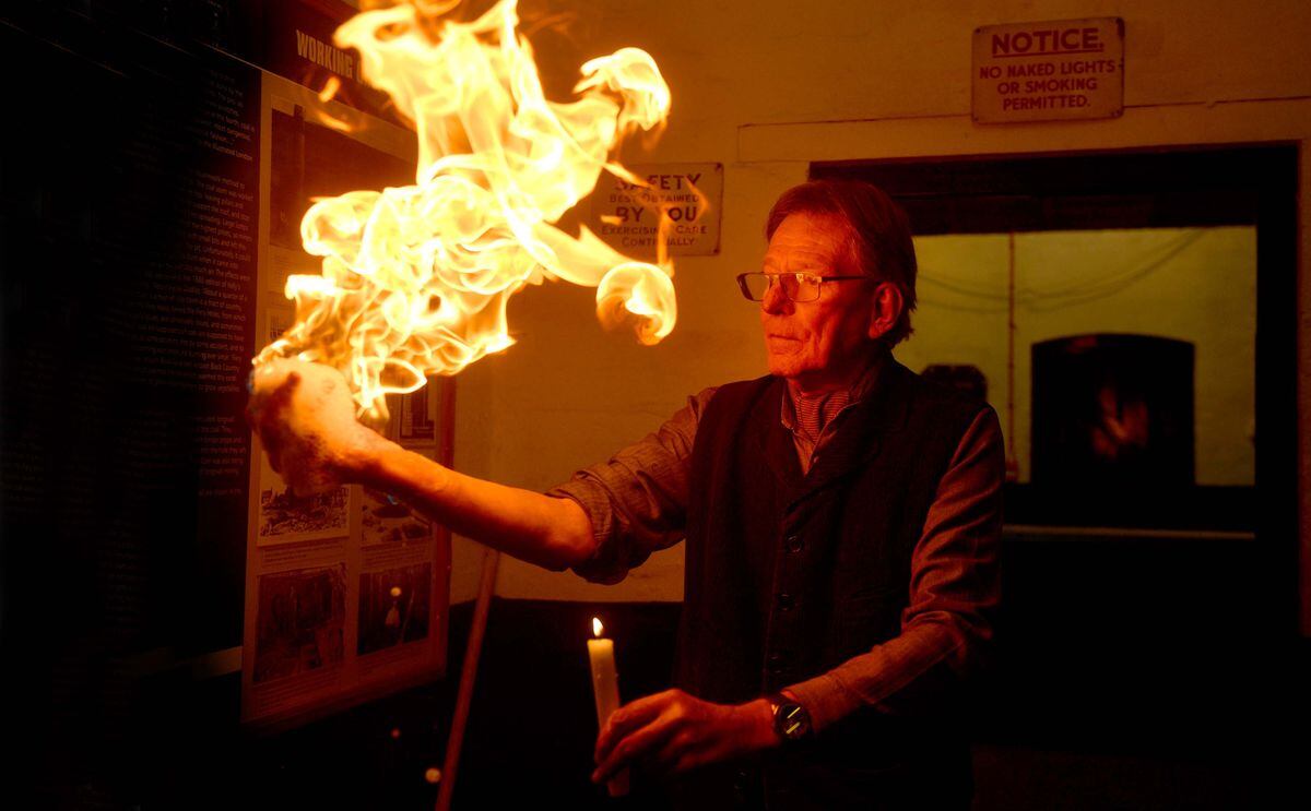 Steve Grainger demonstrates a "Mad Mick", a way of checking for Methane