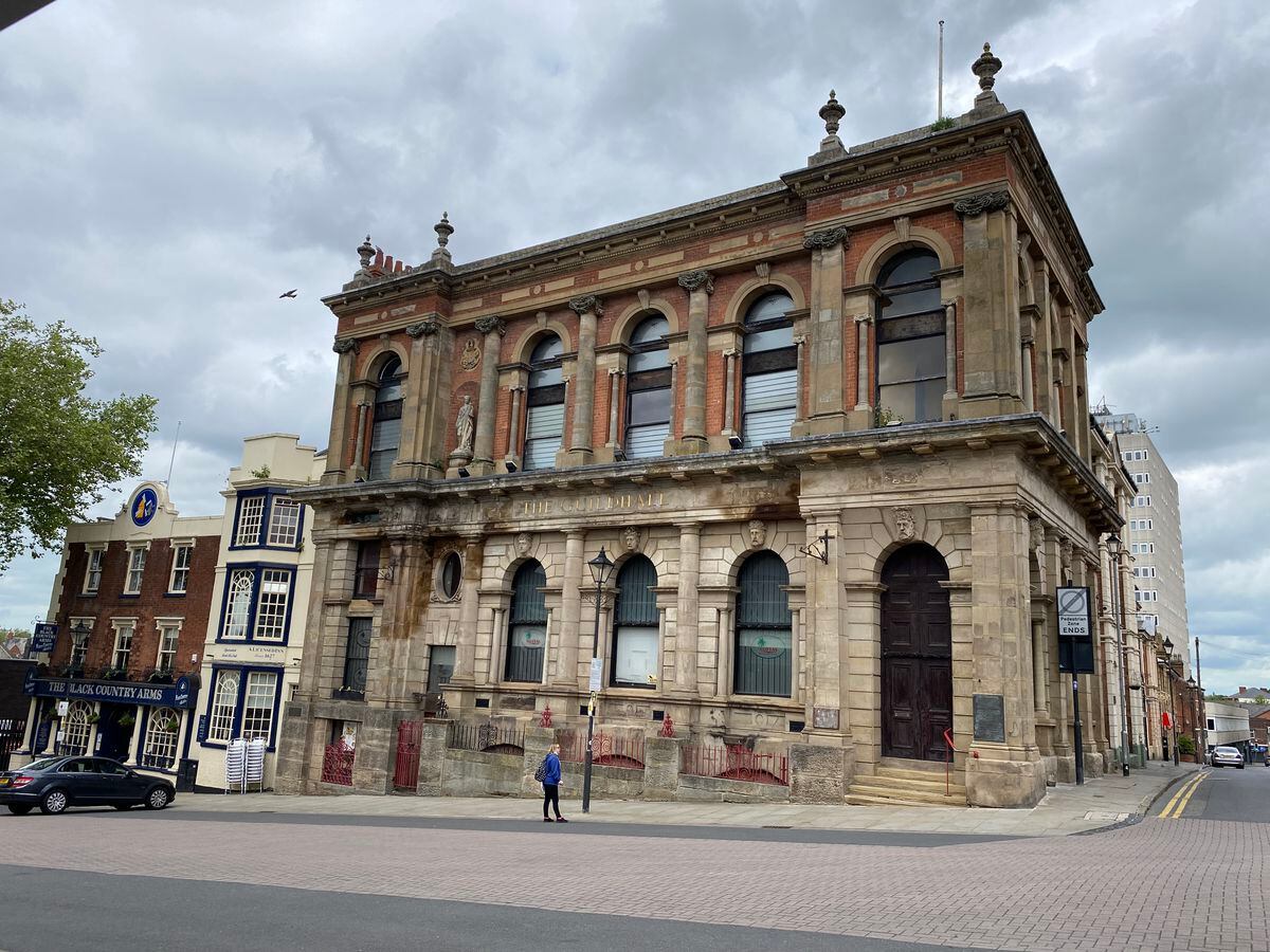 The Guildhall building, located on High Street, Walsall 