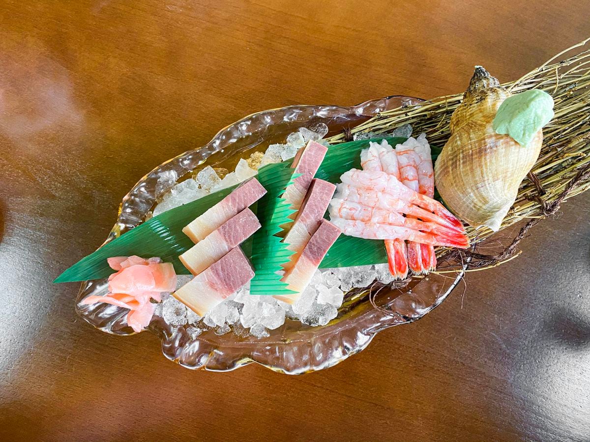Sashimi platter, with yellow tail and sweet prawns
