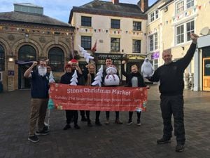 Stone Traders celebrate the return of the Christmas light switch on event 