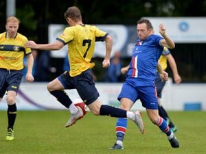 FA Cup qualifying: Chasetown 1 - 1 Gainsborough Trinity- Report and pictures 