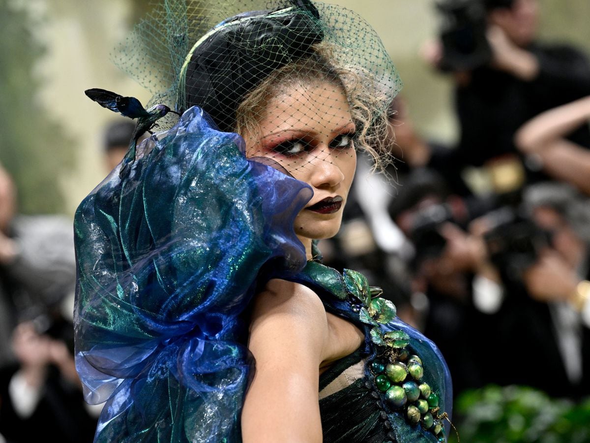 Zendaya ‘reawakens fashion’ with striking Maison Margiela gown at Met ...
