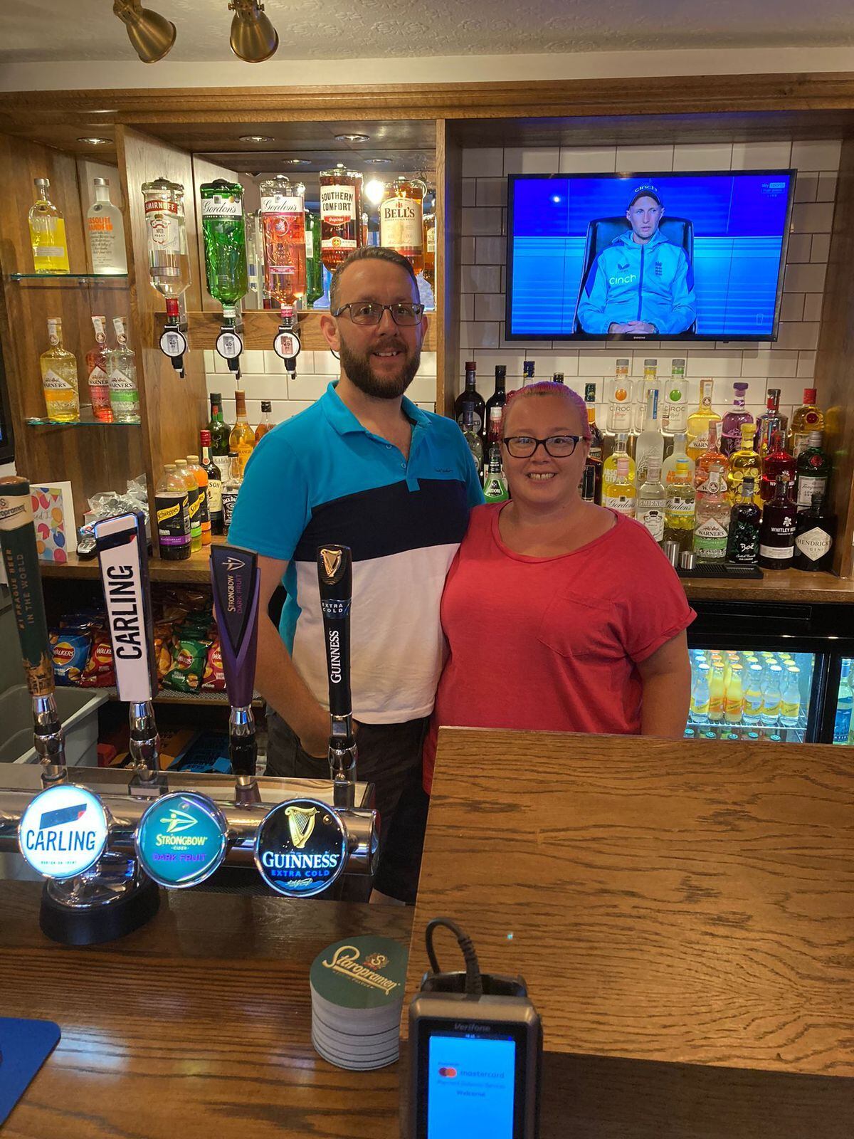 The Shoulder of Mutton in Brownhills has reopened its doors once again following a £160,000 investment. Pictured: Emma Mortimer and Ben Holmes