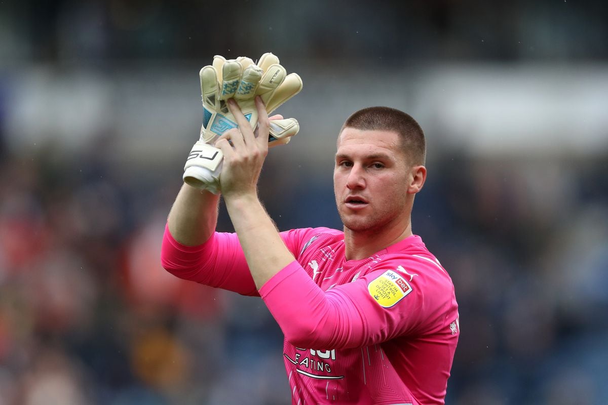 Sam Johnstone of West Bromwich Albion applauds the West Bromwich Albion Fans at the end of the match.