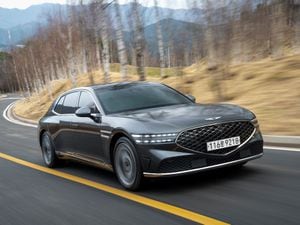 First Drive: The Genesis G90 gives established luxury brands something to worry about