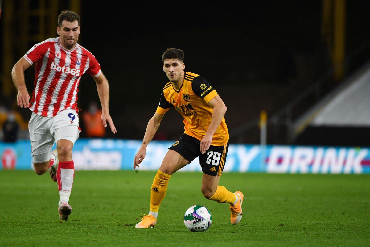 Wolves wing-back Ruben Vinagre makes Olympiacos move | Express & Star