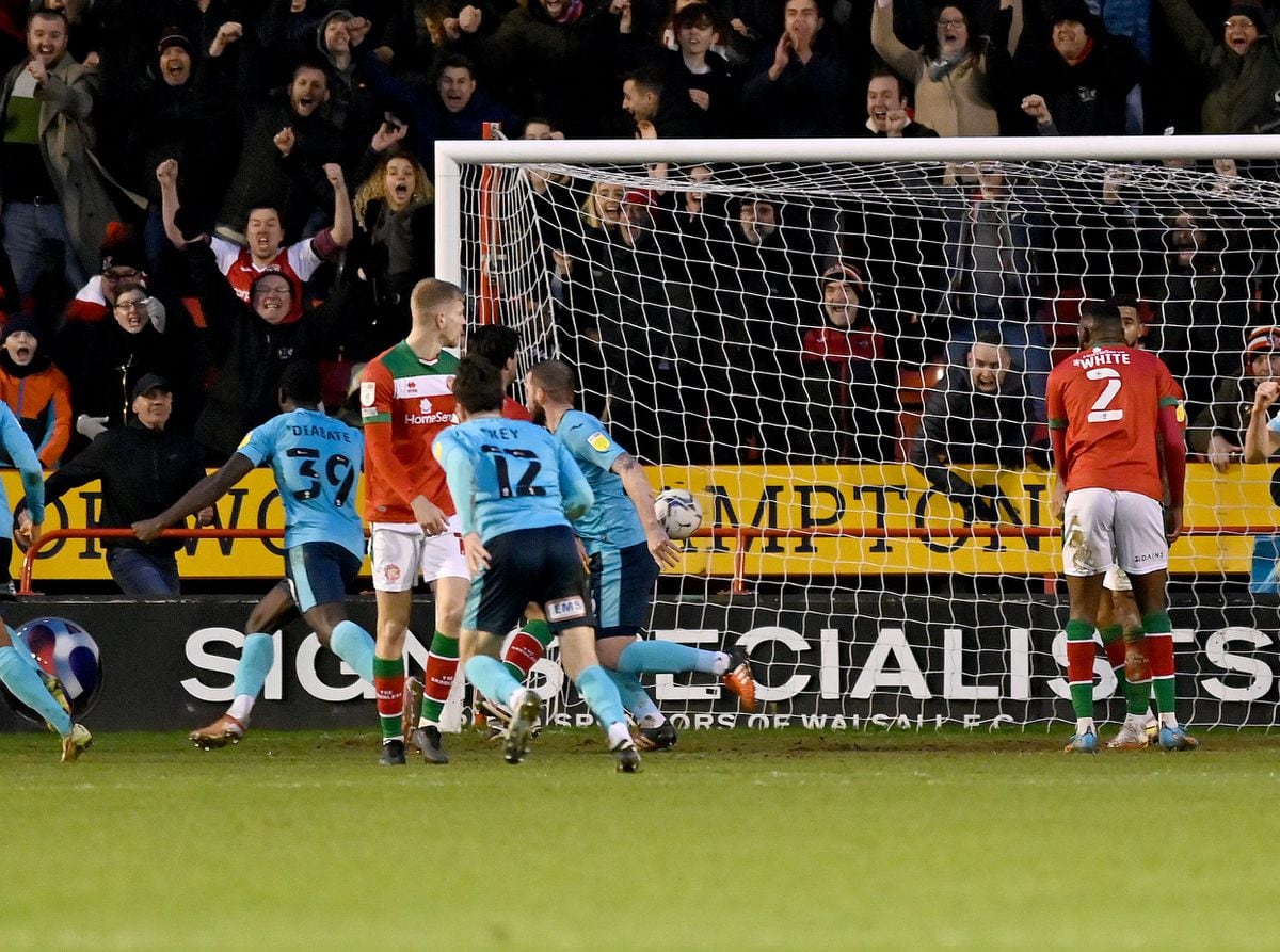 SPORT COPYRIGHT MNA MEDIA TIM THURSFIELD 22/01/22.WALSALL V EXETER.Cheick Diabate scores the second...