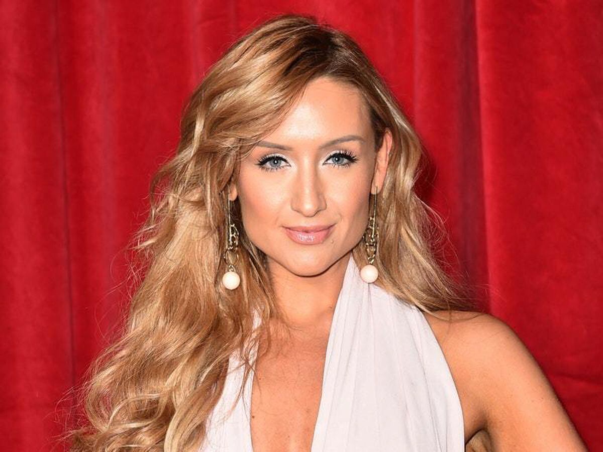 Catherine Tyldesley Dresses As ‘bondagey Reindeer’ For Corrie Express