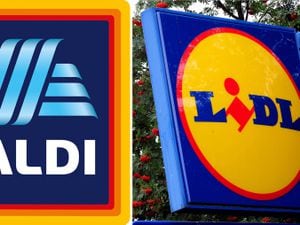 Aldi and Lidl signs