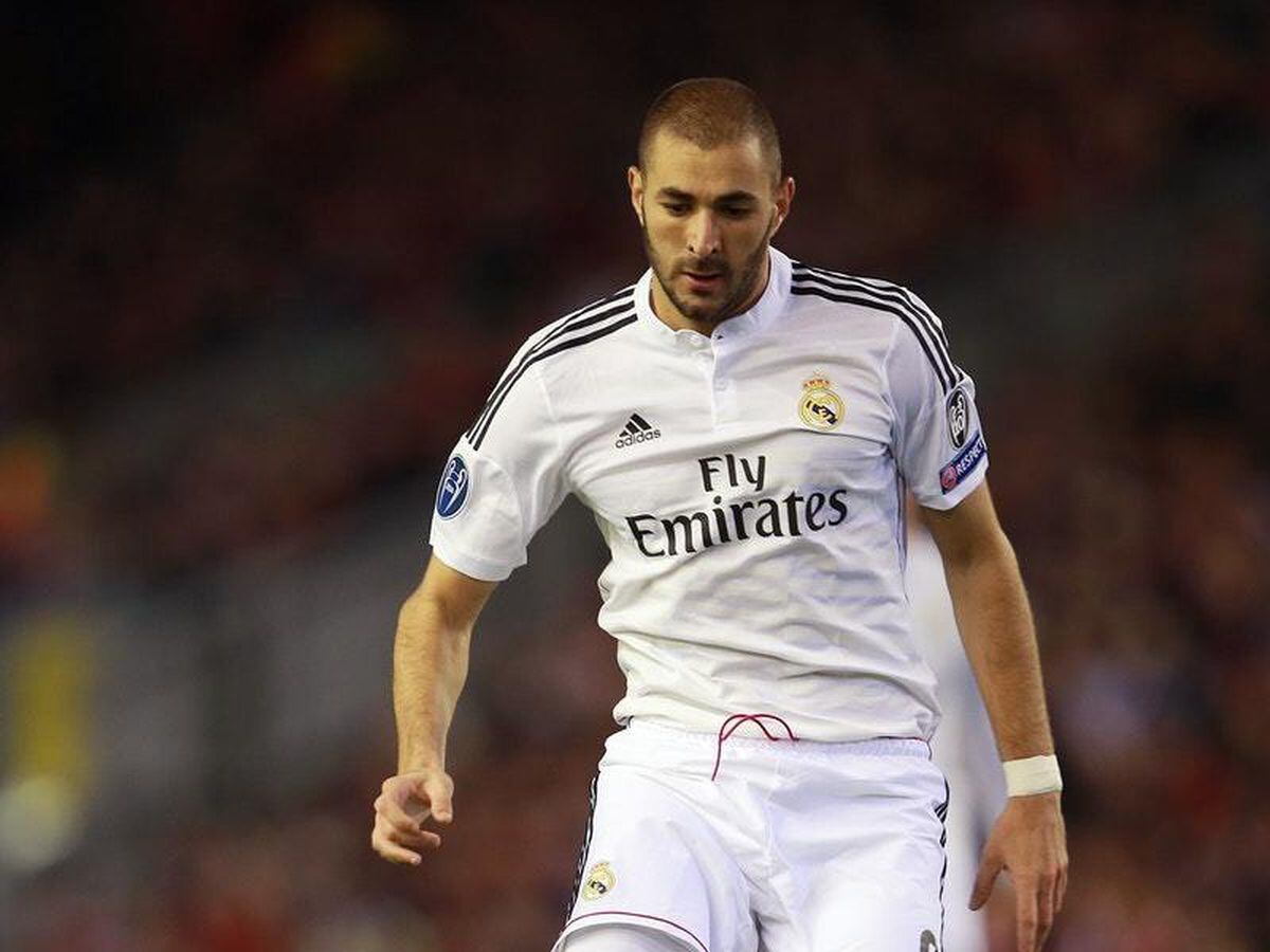 Benzema signs contract extension with Real Madrid ...