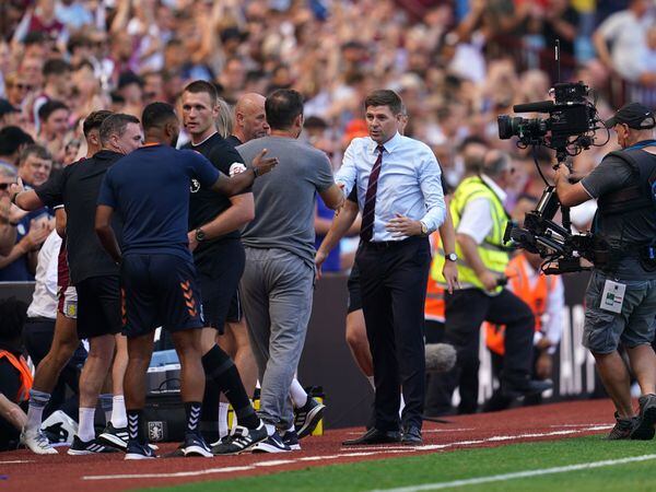               Everton manager Frank Lampard greets Aston Villa manager Steven Gerrard
