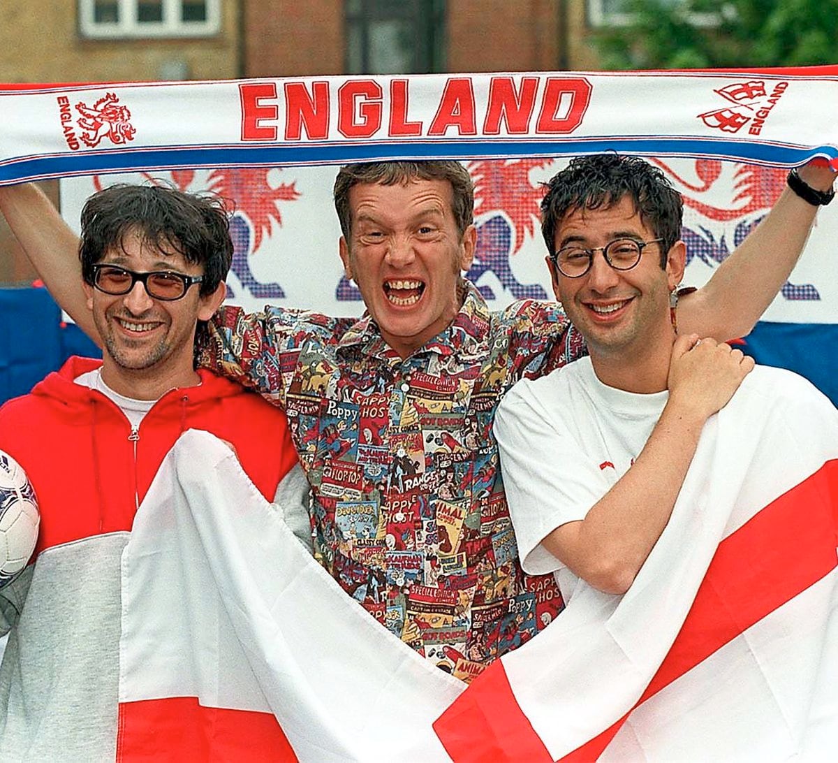 World Cup Three Lions release...Ian Broudie from the Lightening Seeds (left to right), comediens Frank Skinner and David Baddiel at a photocall announcing their new recorded version of the Three Lions to coincide with the 1998 World Cup today (Friday). Photo PA.