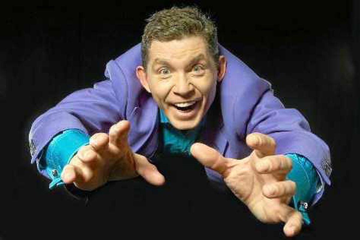 does lee evans tour anymore