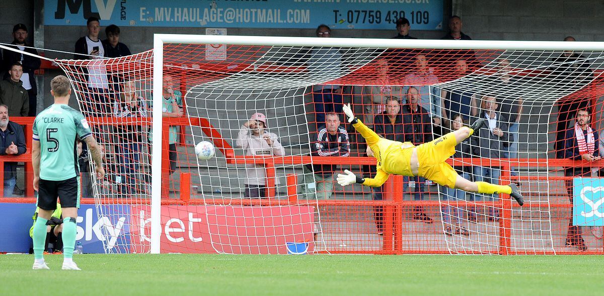 Crawley 2 Walsall 3 - Report and pictures | Express & Star