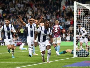 WEST BROMWICH, ENGLAND - SEPTEMBER 03: Brandon Thomas-Asante of West Bromwich Albion celebrates after scoring a goal to make it 1-1 during the Sky Bet Championship between West Bromwich Albion and Burnley at The Hawthorns on September 3, 2022 in West Bromwich, United Kingdom. (Photo by A dam Fradgley/West Bromwich Albion FC via Getty Images).