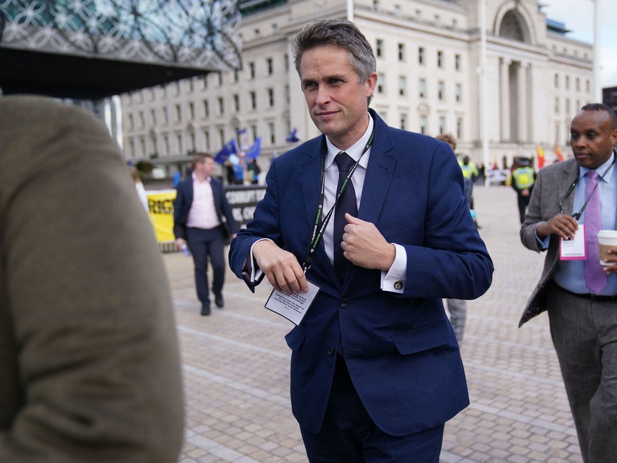 Sir Gavin Williamson has called for improvements to school buildings across the region