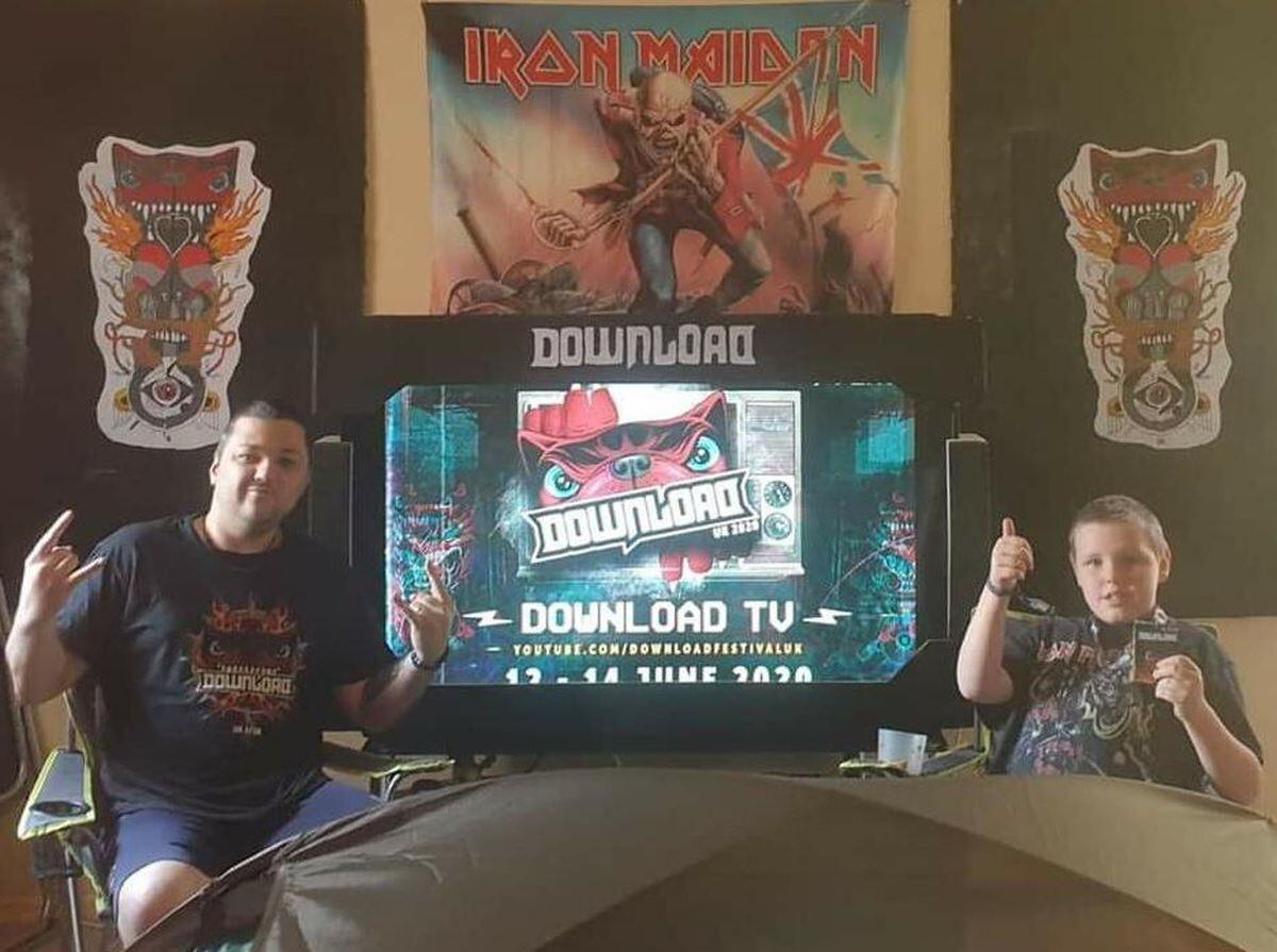 One family enjoying Download Festival from home. Picture from Twitter/maxine smetherhem@msmetherhem