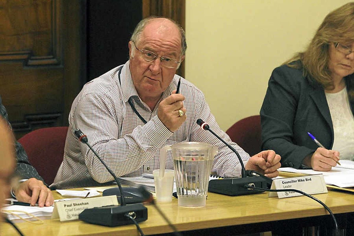 332 staff to be axed by Walsall Council in £19m cuts